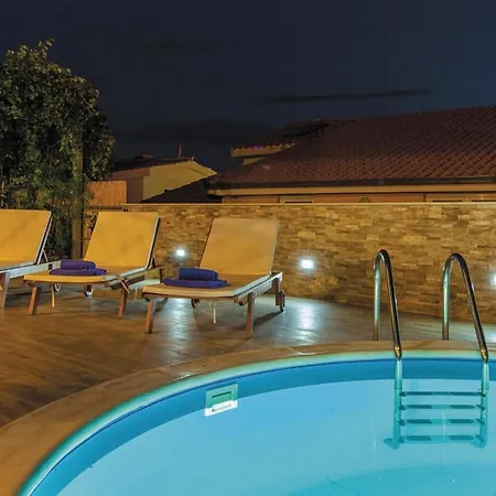 With A Swimming Pool Stanici, - 2800 Apartament *