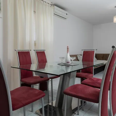 Apartament With A Swimming Pool Stanici, - 2800 *